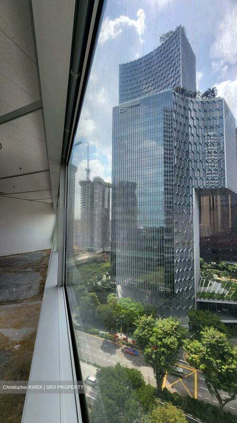 Gateway West (D7), Office #633725461